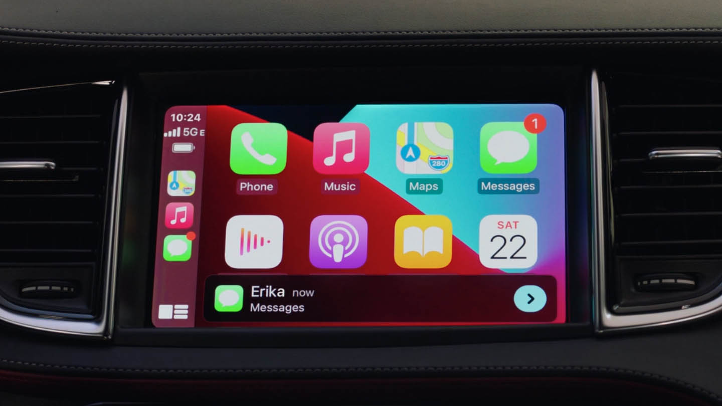2022 INFINITI QX55 highlighting Apple Car Play Video